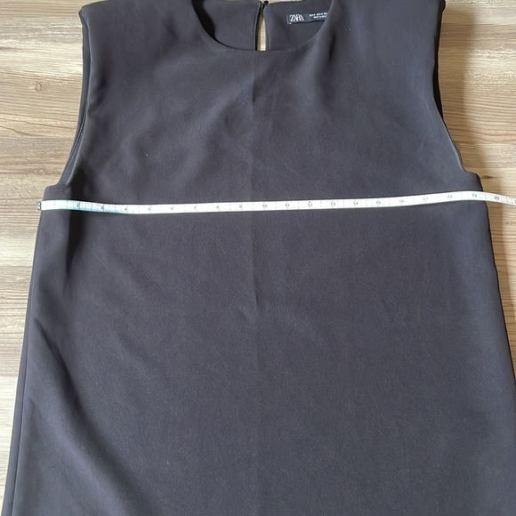 Zara Sleeveless Shift dress Black Size M Classy Minimalist Basic Versatile - Picture 4 of 11